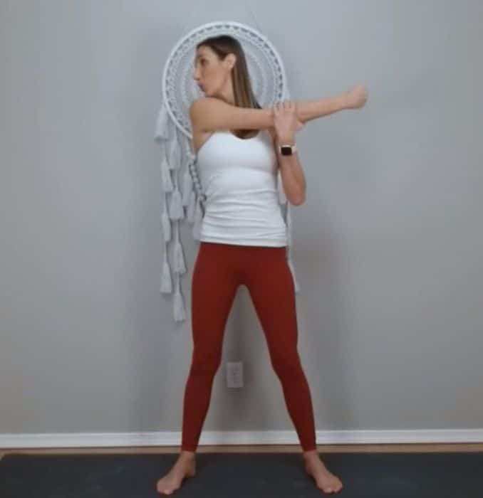 Cross-bod stretch - 2 - Golf Warm Up Exercises